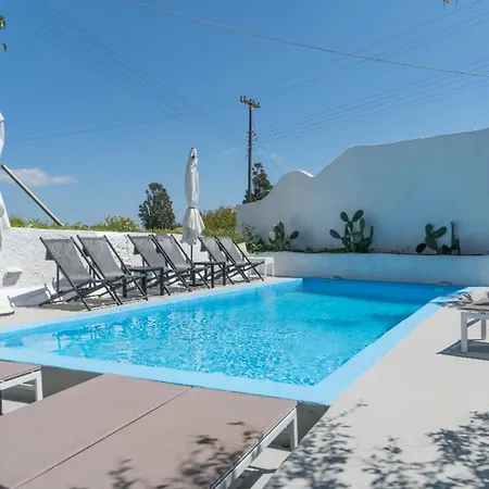 Luxl Vila Fira (Santorini)